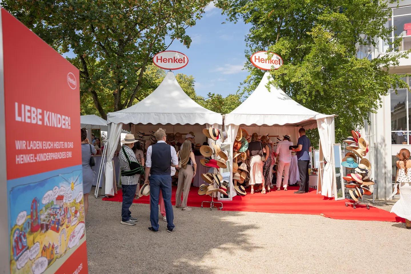 
Der Henkel-Renntag bietet viel Unterhaltung für Groß und Klein.